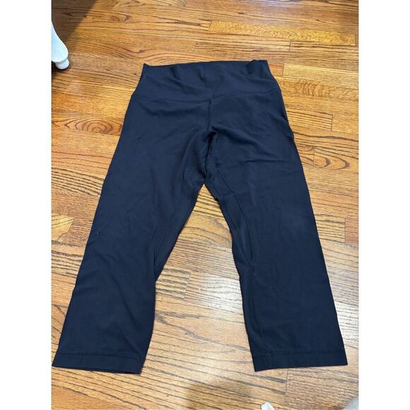 Lululemon Base Pace High-Rise Crop 23" - Picture 1 of 5